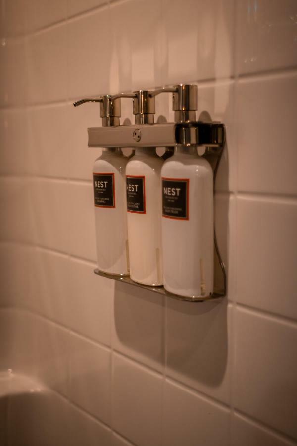 At The Helm Hotel Ilwaco Екстер'єр фото